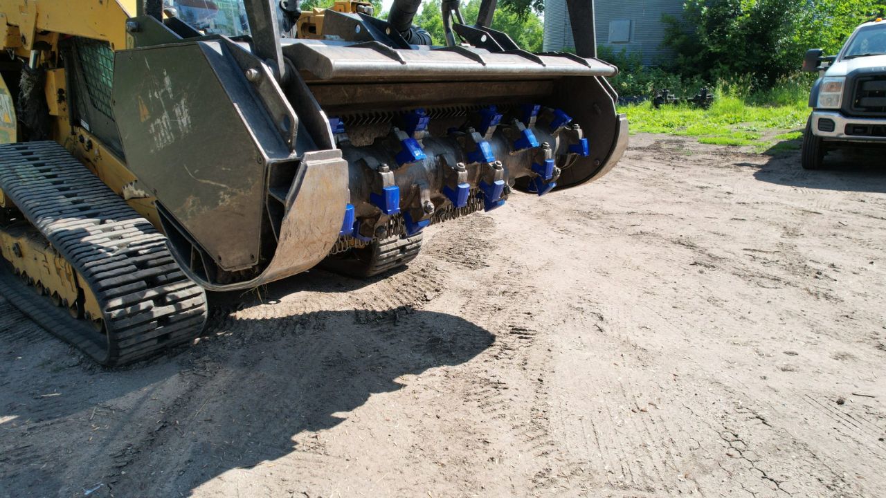 Comparing Aftermarket vs. OEM Mulcher Teeth