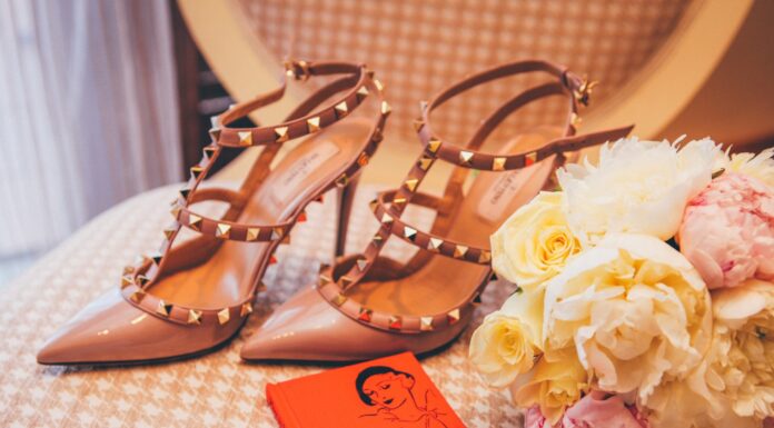 Make People Go Crazy for You in Your Next Party With These Rose Gold Heels